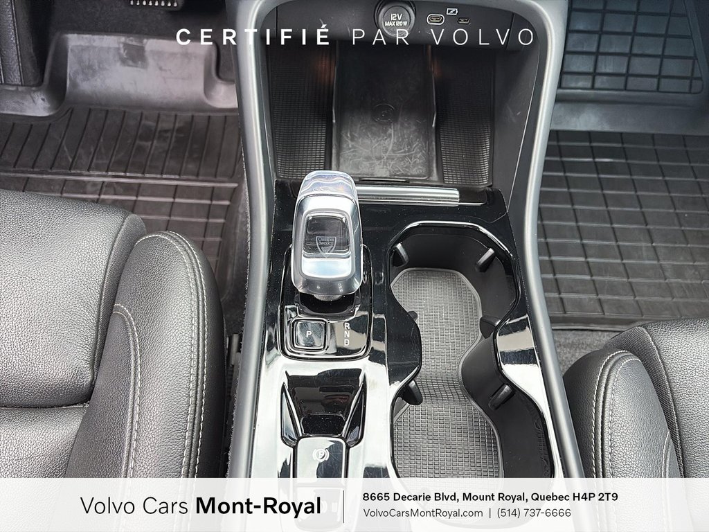 Volvo XC40 Ultimate Bright 2024 à Laval, Québec - 14 - w1024h768px