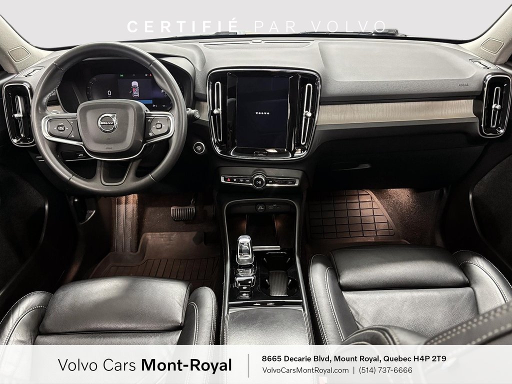 Volvo XC40 Plus Dark Theme 2024 à Laval, Québec - 8 - w1024h768px