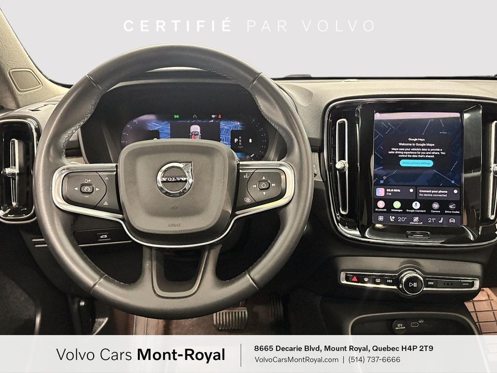 Volvo XC40 Plus Dark Theme 2024 à Laval, Québec - 10 - w1024h768px