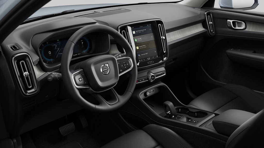 Volvo XC40 CORE VERSION LUSTRÉE 2025 à Laval, Québec - 8 - w1024h768px