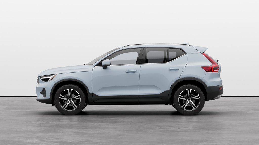 Volvo XC40 CORE VERSION LUSTRÉE 2025 à Laval, Québec - 6 - w1024h768px
