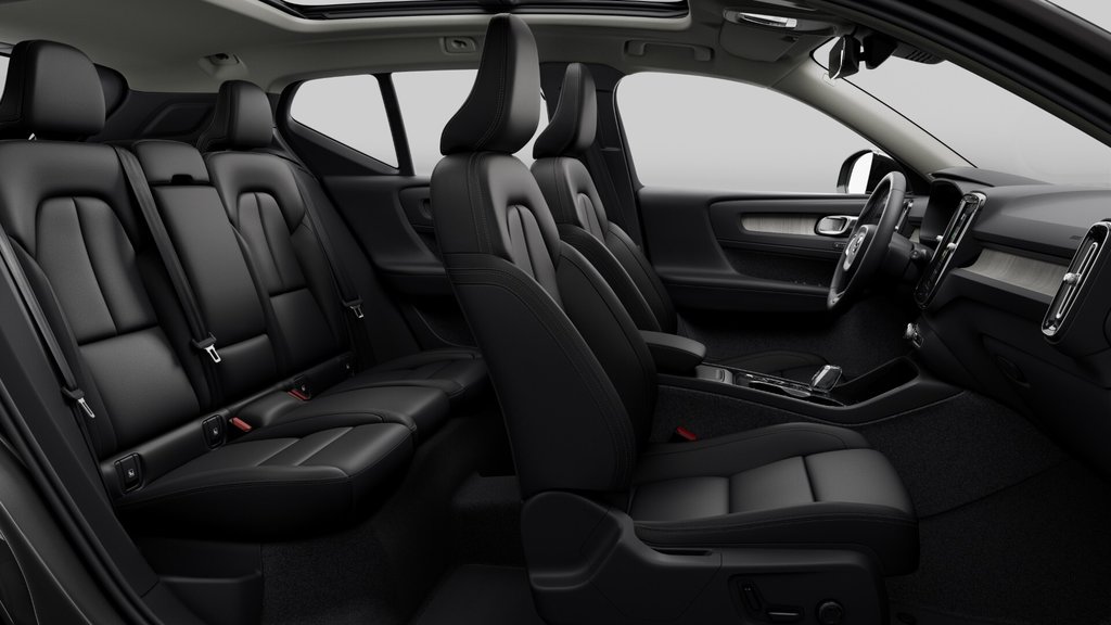 2025 Volvo XC40 PLUS VERSION FONCÉE in Laval, Quebec - 11 - w1024h768px