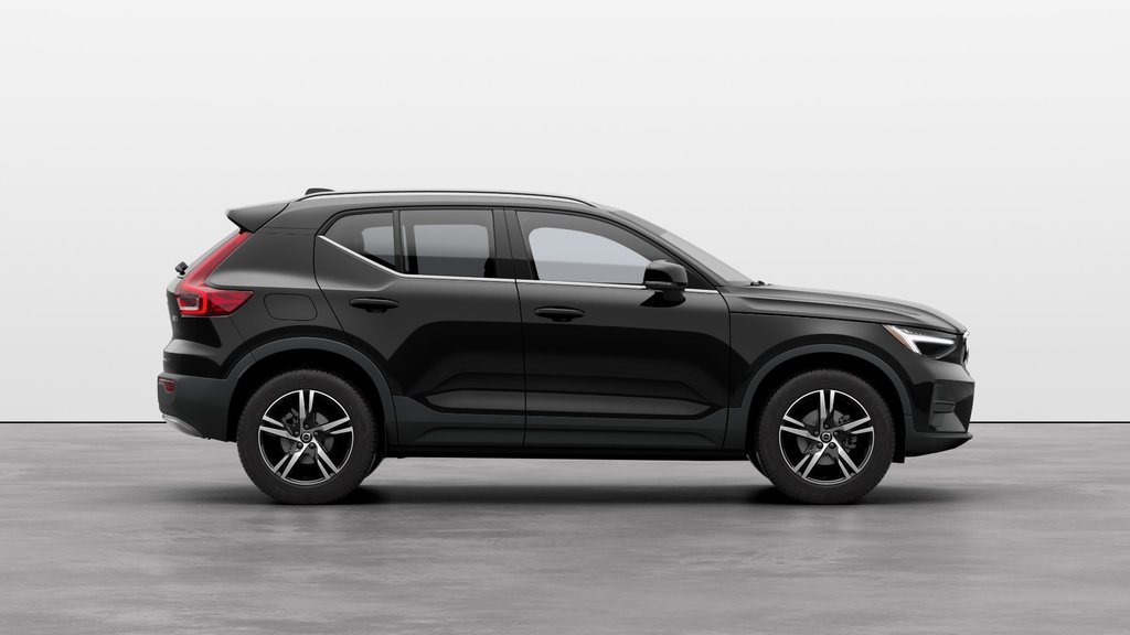 Volvo XC40 CORE VERSION LUSTRÉE 2025 à Laval, Québec - 5 - w1024h768px