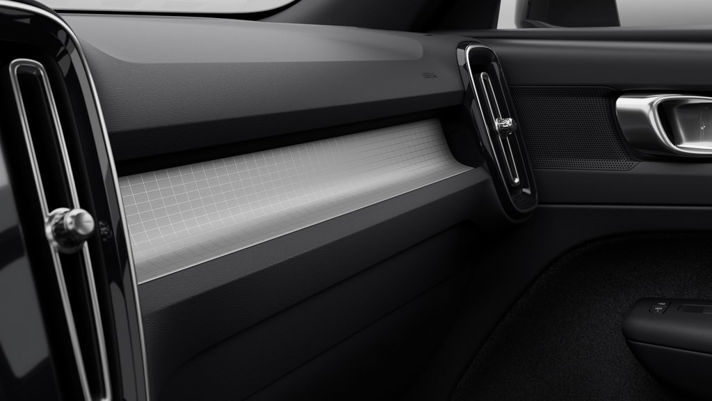 Volvo XC40 CORE VERSION LUSTRÉE 2025 à Laval, Québec - 7 - w1024h768px