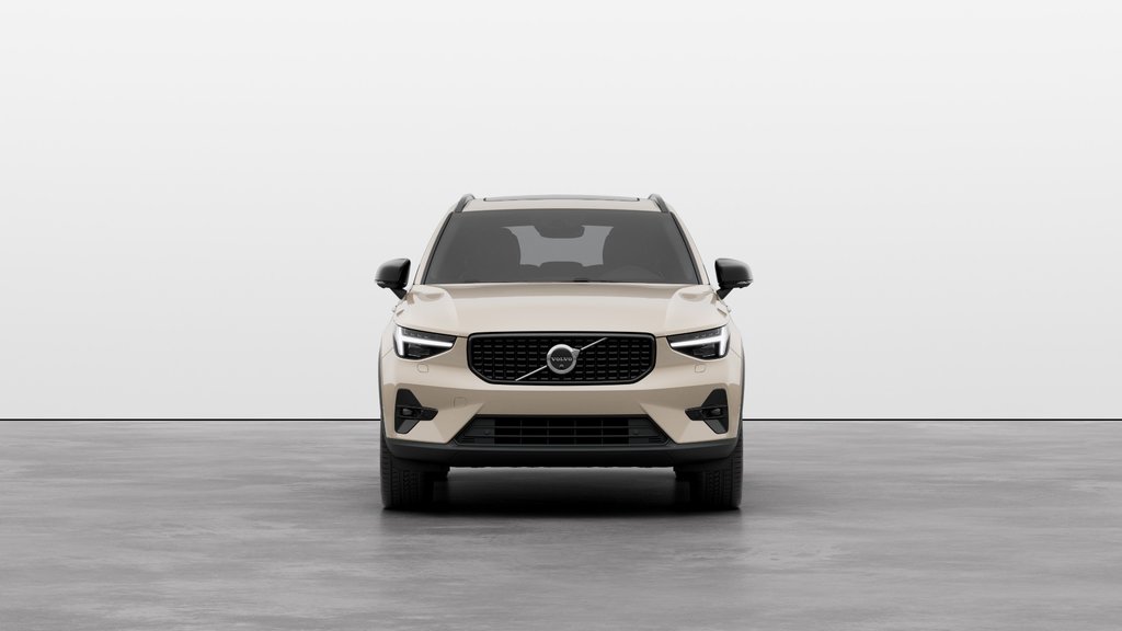 2025 Volvo XC40 ULTRA VERSION FONCÉE in Laval, Quebec - 3 - w1024h768px