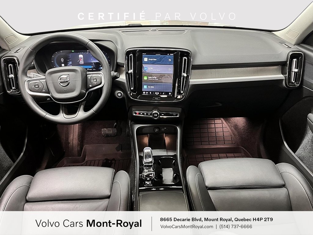 Volvo XC40 Plus Dark Theme 2025 à Brossard, Québec - 8 - w1024h768px