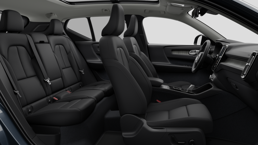Volvo XC40 PLUS VERSION FONCÉE 2026 à Laval, Québec - 13 - w1024h768px