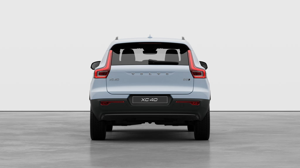 Volvo XC40 PLUS DARK THEME 2026-5