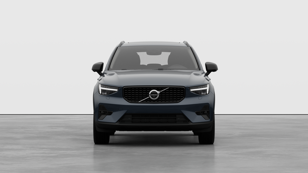 2026 Volvo XC40 PLUS DARK THEME in Laval, Quebec - 5 - w1024h768px