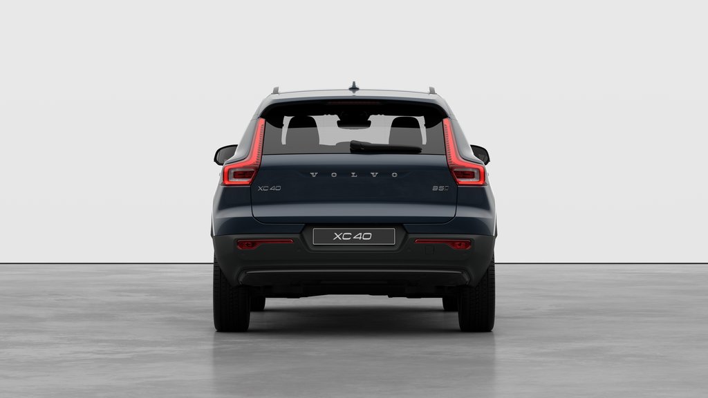 2026 Volvo XC40 CORE DARK THEME in Laval, Quebec - 6 - w1024h768px
