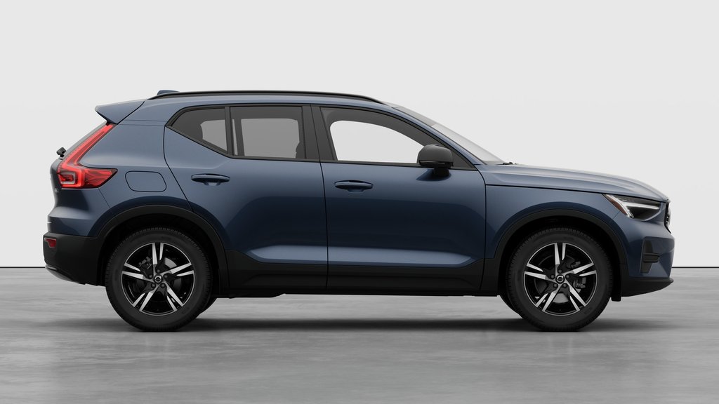 2026 Volvo XC40 CORE DARK THEME in Laval, Quebec - 7 - w1024h768px