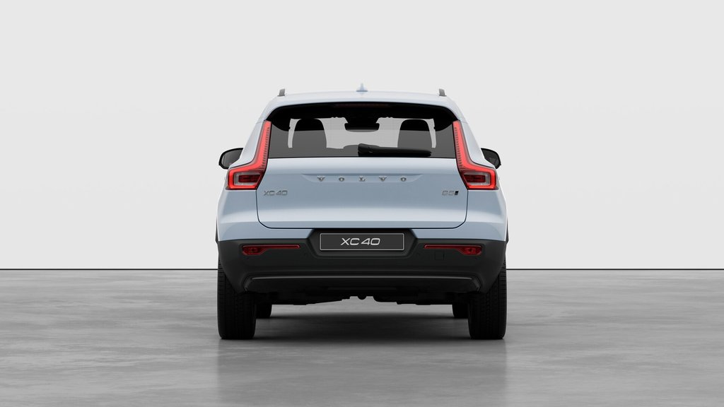 2026 Volvo XC40 PLUS DARK THEME in Laval, Quebec - 6 - w1024h768px