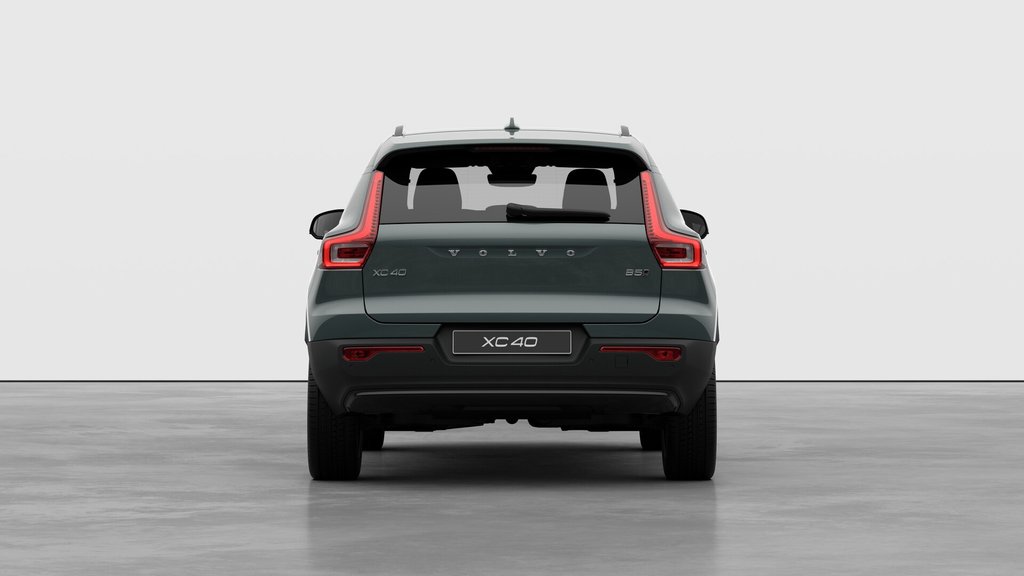 2026 Volvo XC40 PLUS DARK THEME in Laval, Quebec - 6 - w1024h768px
