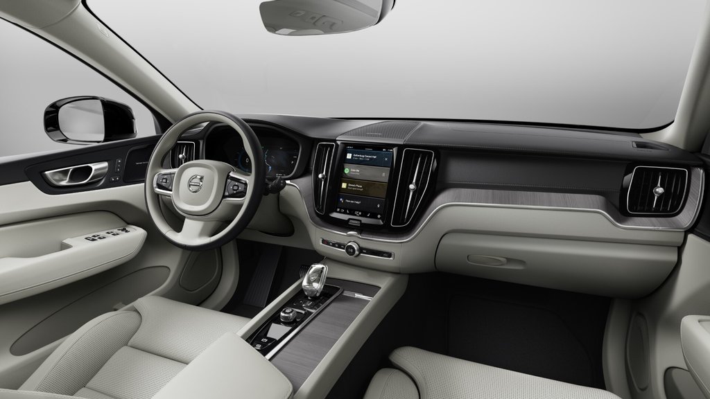 2025 Volvo XC60 HYBRIDE RECHARGEABLE ULTRA VERSION FONCÉE in Laval, Quebec - 8 - w1024h768px