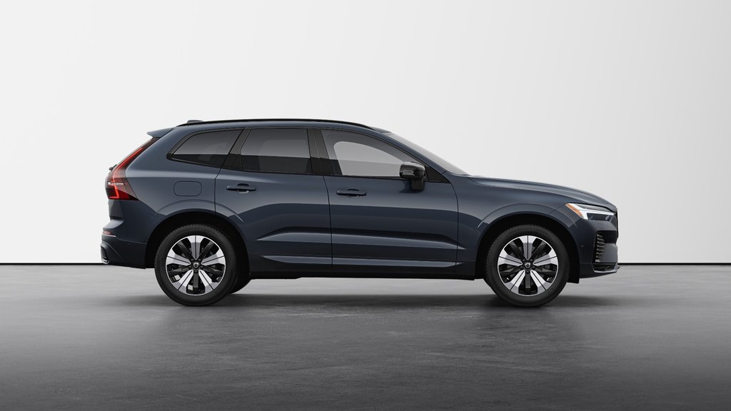 Volvo XC60 HYBRIDE RECHARGEABLE PLUS VERSION FONCÉE 2025 à Laval, Québec - 5 - w1024h768px