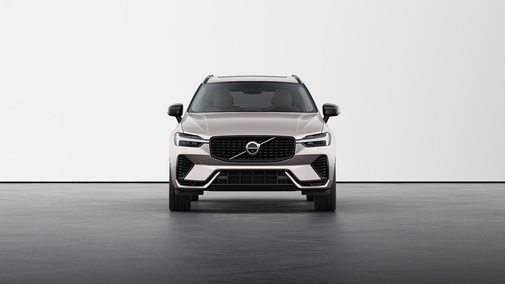 Volvo XC60 HYBRIDE RECHARGEABLE PLUS VERSION FONCÉE 2025 à Laval, Québec - 3 - w1024h768px