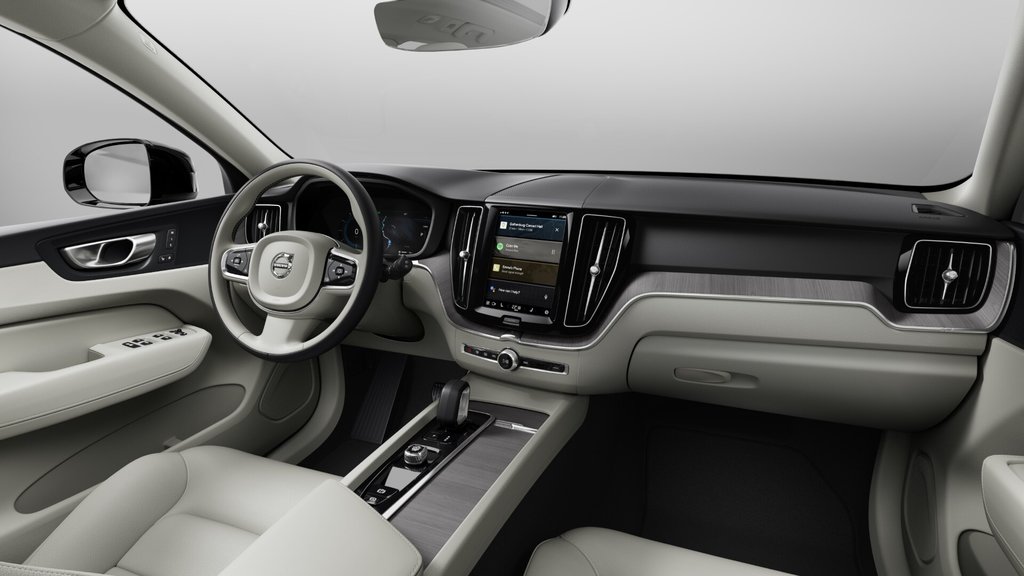 Volvo XC60 HYBRIDE RECHARGEABLE PLUS VERSION FONCÉE 2025 à Laval, Québec - 8 - w1024h768px
