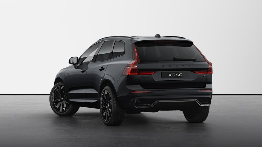 Volvo XC60 HYBRIDE RECHARGEABLE ULTRA BLACK EDITION 2025 à Laval, Québec - 2 - w1024h768px