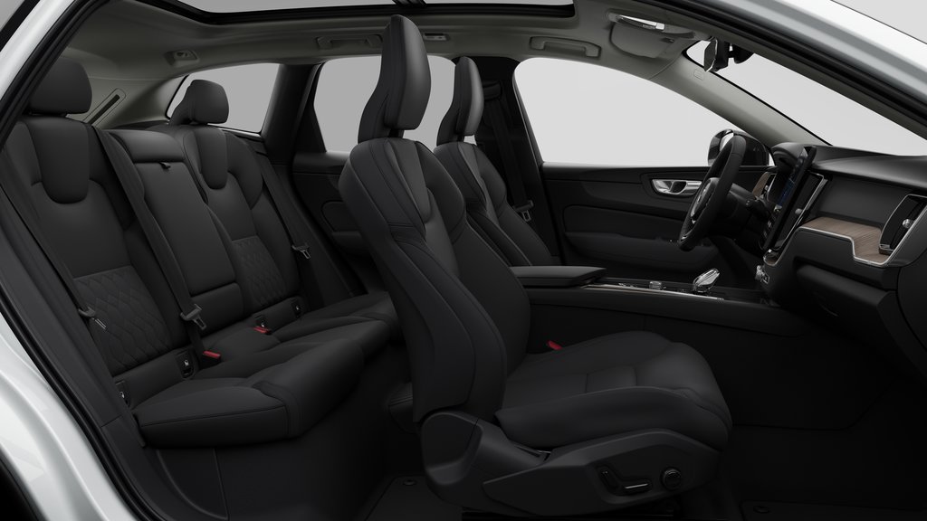Volvo XC60 HYBRIDE RECHARGEABLE PLUS VERSION FONCÉE 2026 à Laval, Québec - 13 - w1024h768px