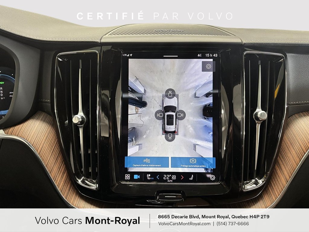 Volvo XC60 Plug-In Hybrid Ultra Dark Theme T8 2025 à Brossard, Québec - 15 - w1024h768px