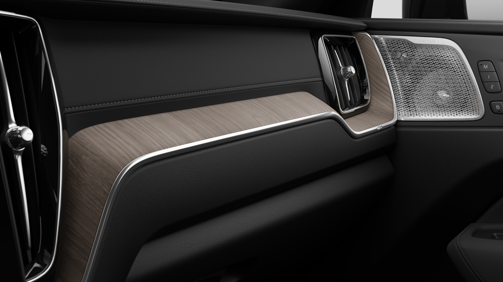 2027 Volvo XC60 Plug-in hybrid Ultra (Dark Theme) in Laval, Quebec - 9 - w1024h768px