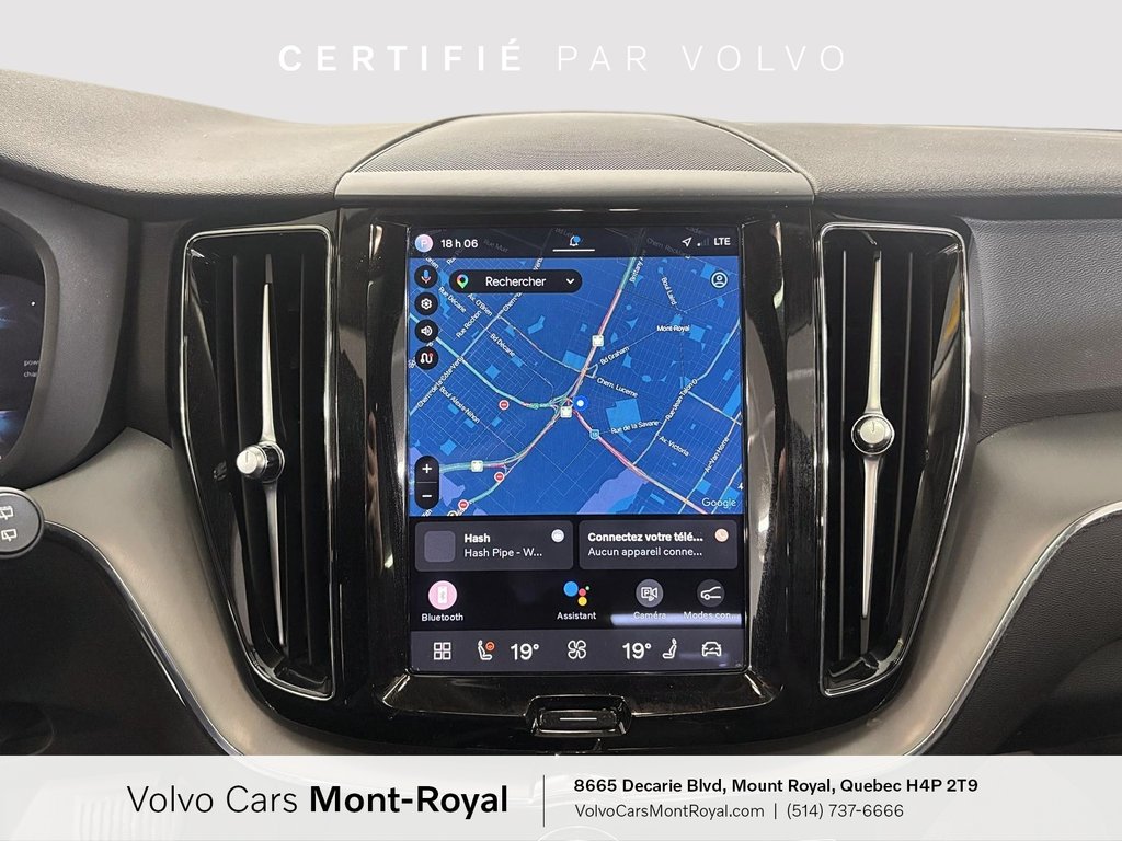Volvo XC60 Recharge Core Bright Theme Plug-In Hybrid T8 2023 à Laval, Québec - 15 - w1024h768px