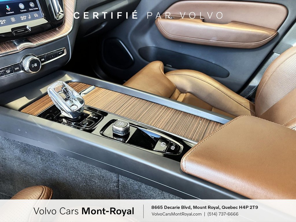 2024 Volvo XC60 Recharge Ultimate Dark Theme Plug-In Hybrid T8 in Laval, Quebec - 12 - w1024h768px
