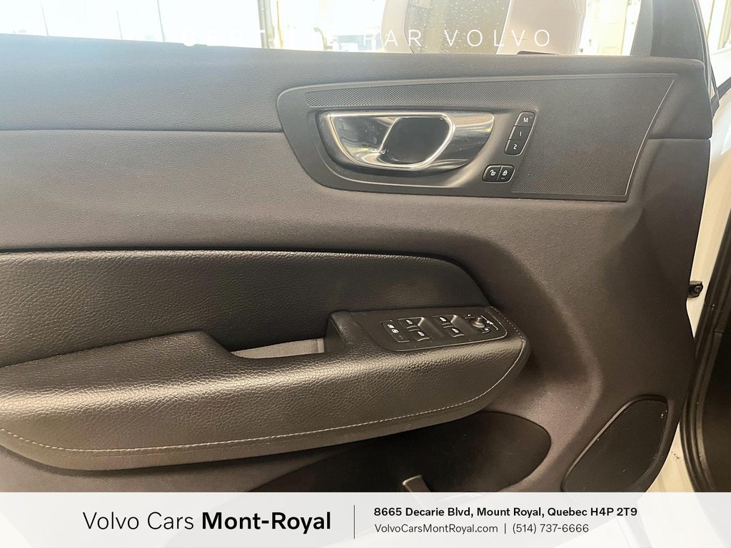 2021 Volvo XC60 Inscription Expression Plug-In Hybrid T8 in Laval, Quebec - 9 - w1024h768px