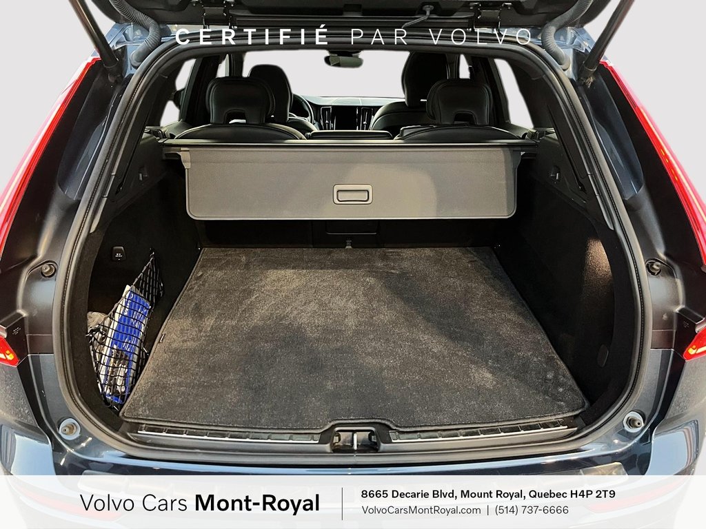2022 Volvo XC60 R-Design in Laval, Quebec - 5 - w1024h768px