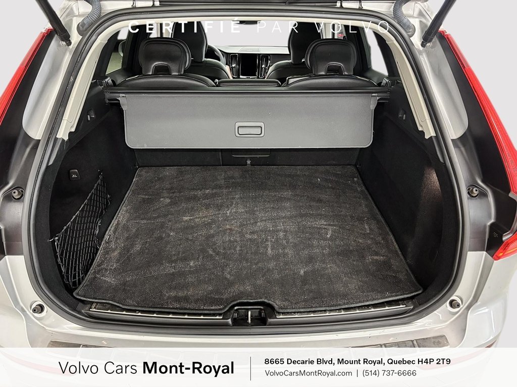 Volvo XC60 Momentum 2022 à Laval, Québec - 5 - w1024h768px