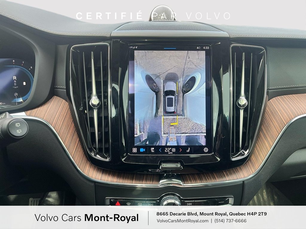 Volvo XC60 Ultimate Dark Theme B6 2023 à Laval, Québec - 14 - w1024h768px