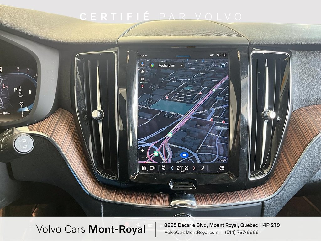 Volvo XC60 Plus Dark Theme 2023 à Laval, Québec - 15 - w1024h768px