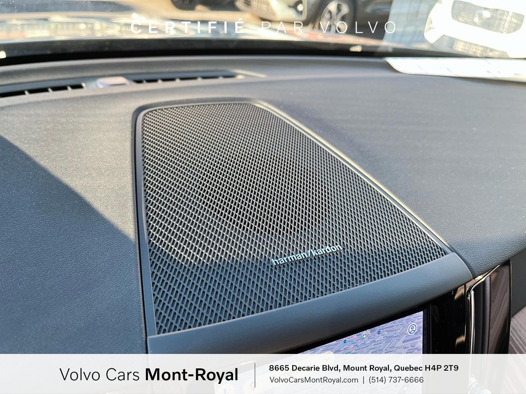 2023 Volvo XC60 Plus Dark Theme in Laval, Quebec - 14 - w1024h768px