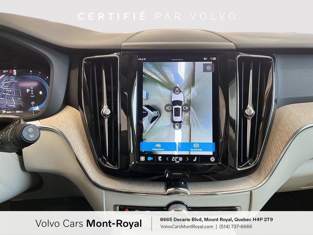 Volvo XC60 Plus Bright Theme 2023 à Laval, Québec - 14 - w1024h768px