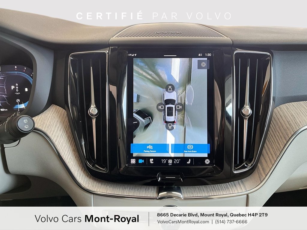Volvo XC60 Plus Bright Theme 2023 à Laval, Québec - 14 - w1024h768px