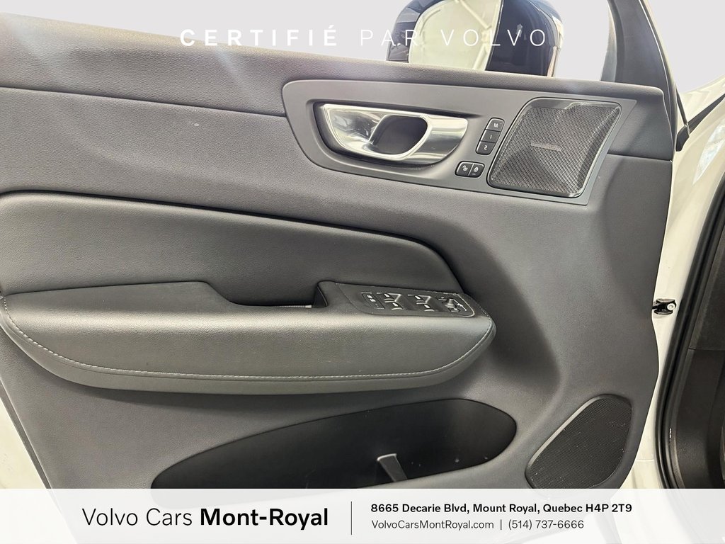 2023 Volvo XC60 Plus Dark Theme in Laval, Quebec - 9 - w1024h768px