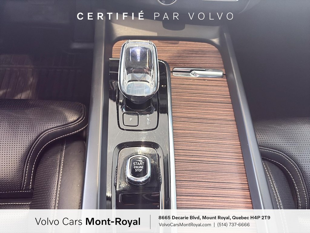 2023 Volvo XC60 Ultimate Dark Theme in Laval, Quebec - 14 - w1024h768px