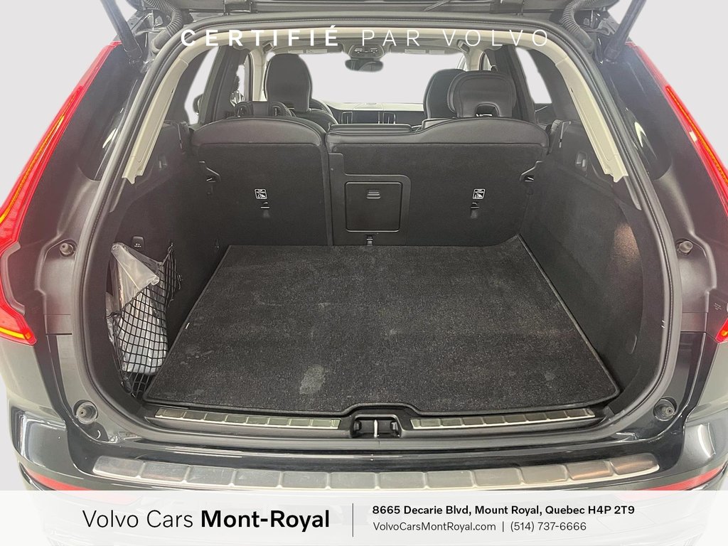 2024 Volvo XC60 Ultimate Dark Theme in Laval, Quebec - 5 - w1024h768px