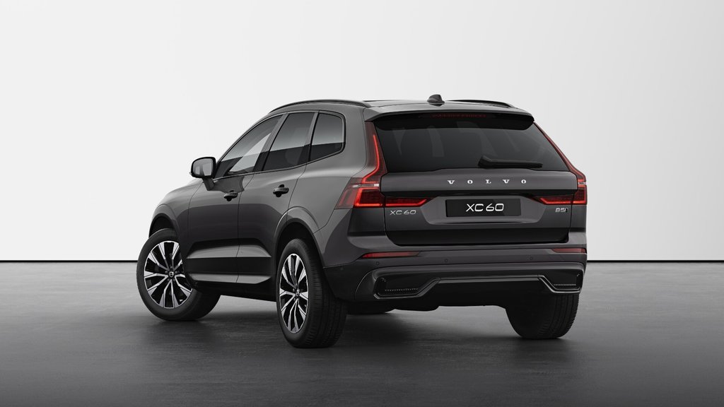 Volvo XC60 PLUS VERSION FONCÉE 2025 à Laval, Québec - 2 - w1024h768px