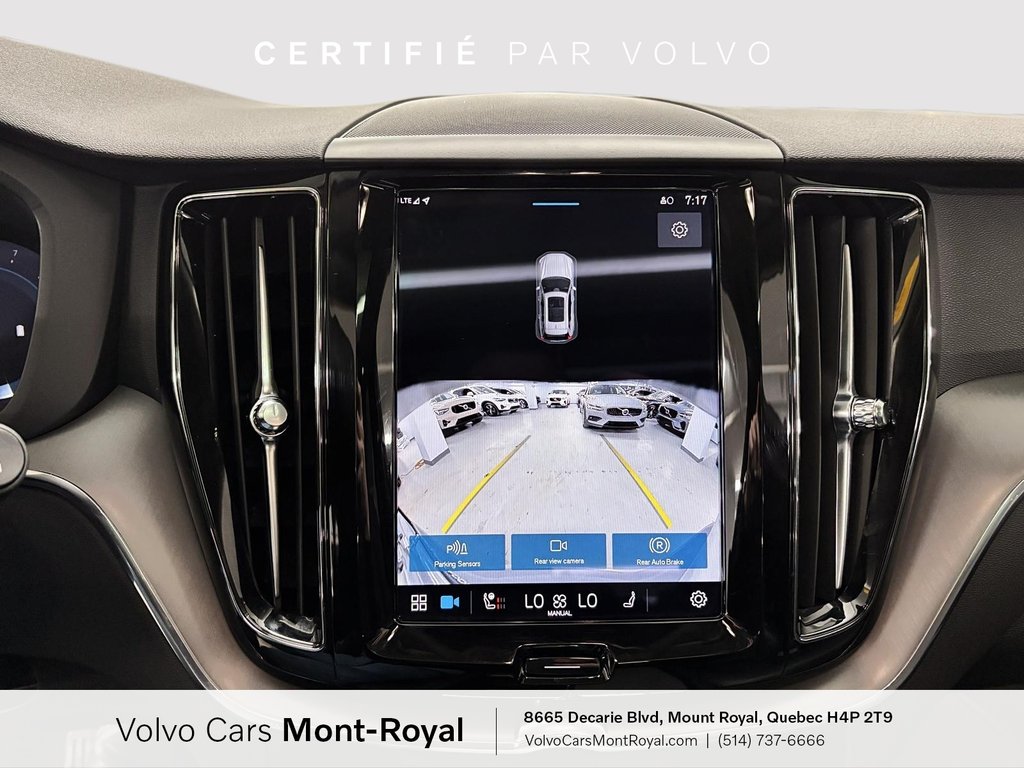 2025 Volvo XC60 Core Dark Theme B5 in Brossard, Quebec - 14 - w1024h768px