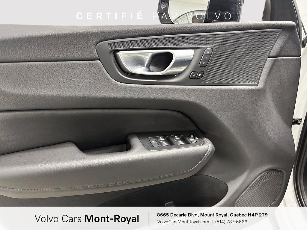 2025 Volvo XC60 Core Dark Theme in Brossard, Quebec - 9 - w1024h768px