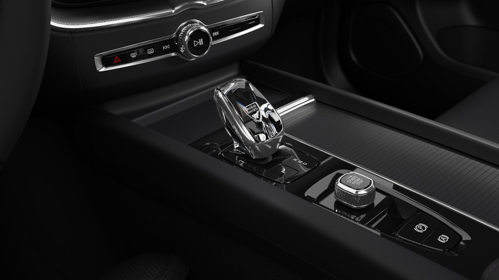 2026 Volvo XC60 ULTRA BLACK EDITION in Laval, Quebec - 11 - w1024h768px