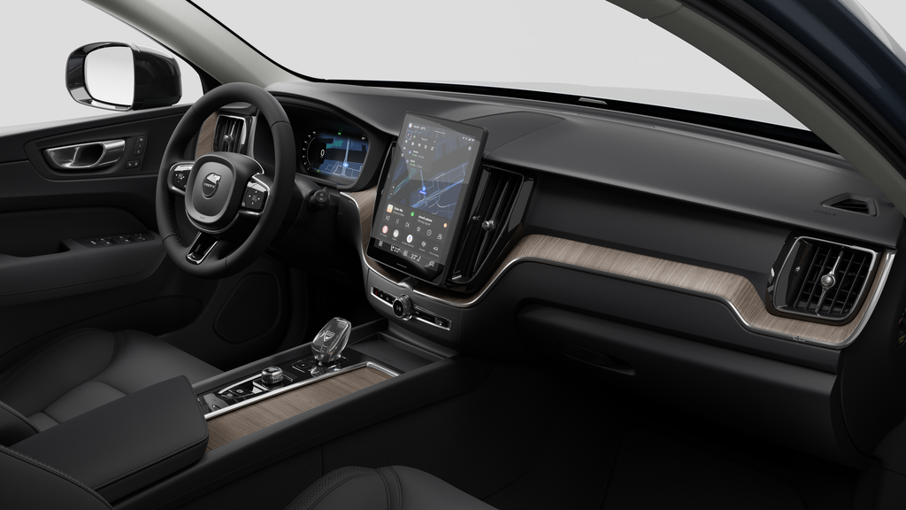 2026 Volvo XC60 PLUS VERSION FONCÉE in Laval, Quebec - 10 - w1024h768px