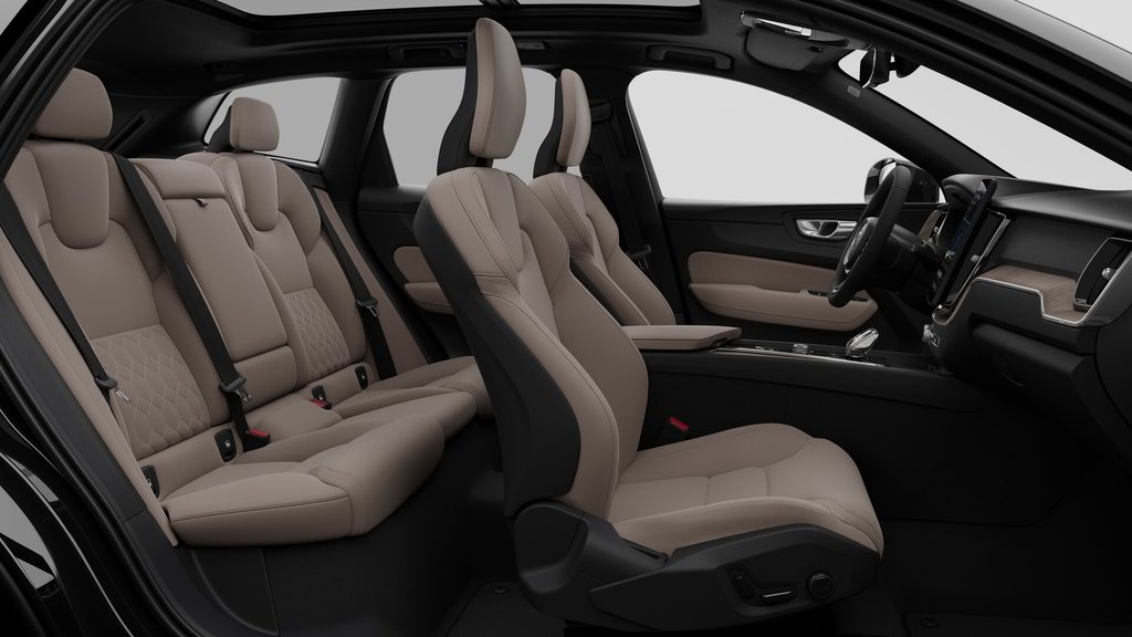 2026 Volvo XC60 PLUS DARK THEME in Laval, Quebec - 13 - w1024h768px