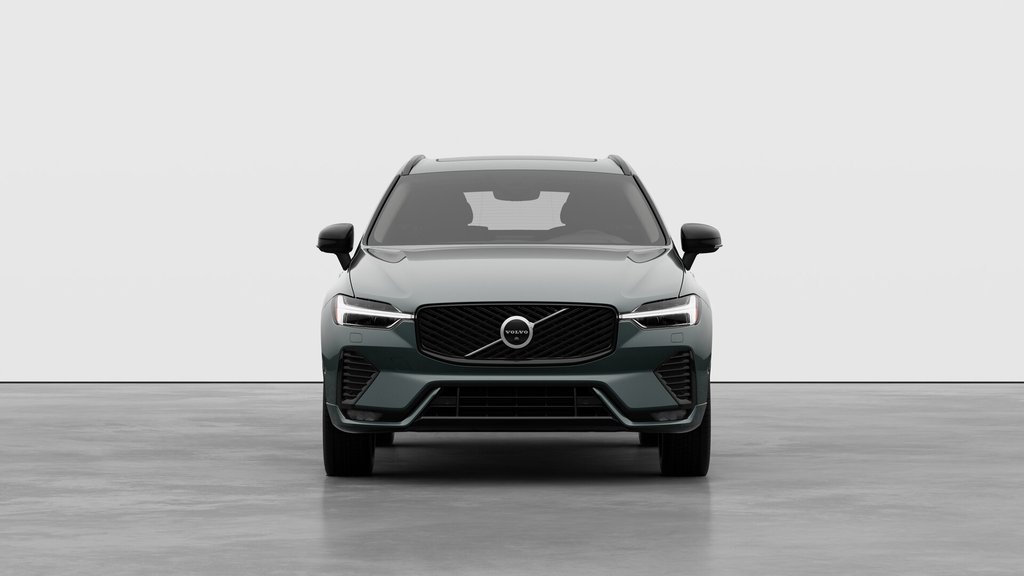 Volvo XC60 PLUS DARK THEME 2027 à Laval, Québec - 5 - w1024h768px