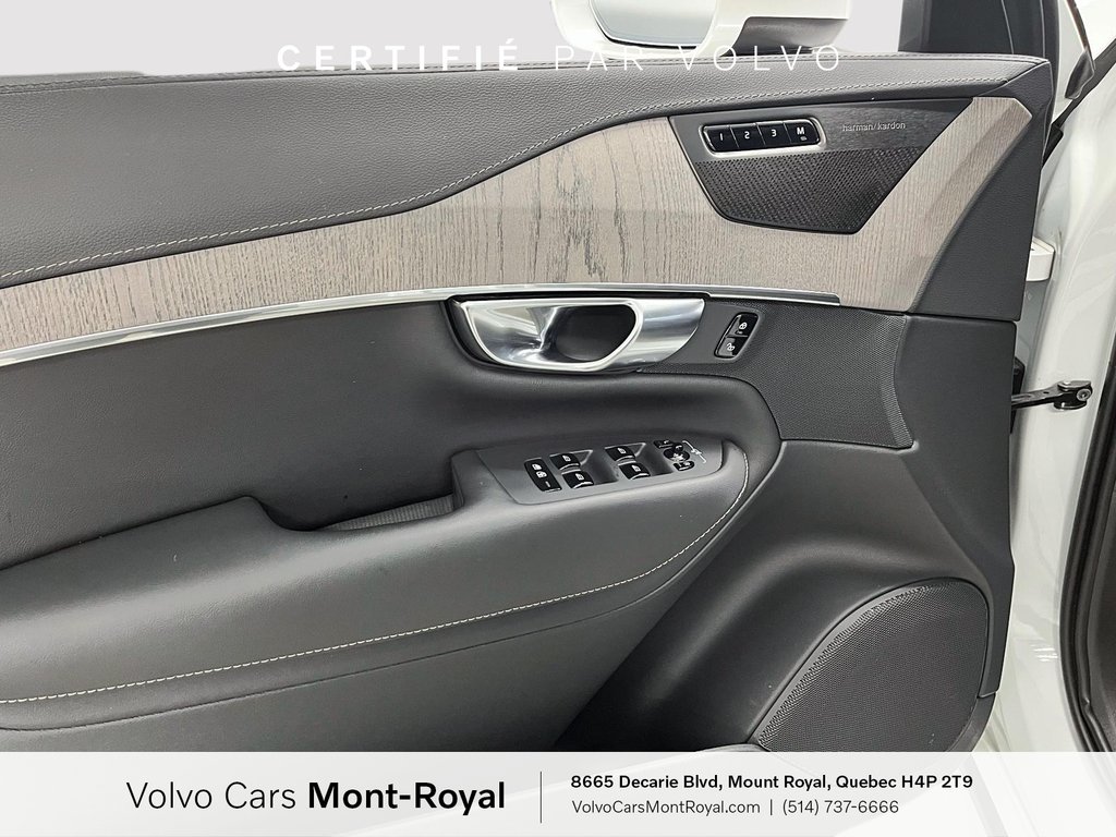 2025 Volvo XC90 Plug-In Hybrid Ultra Bright Theme T8 in Laval, Quebec - 9 - w1024h768px