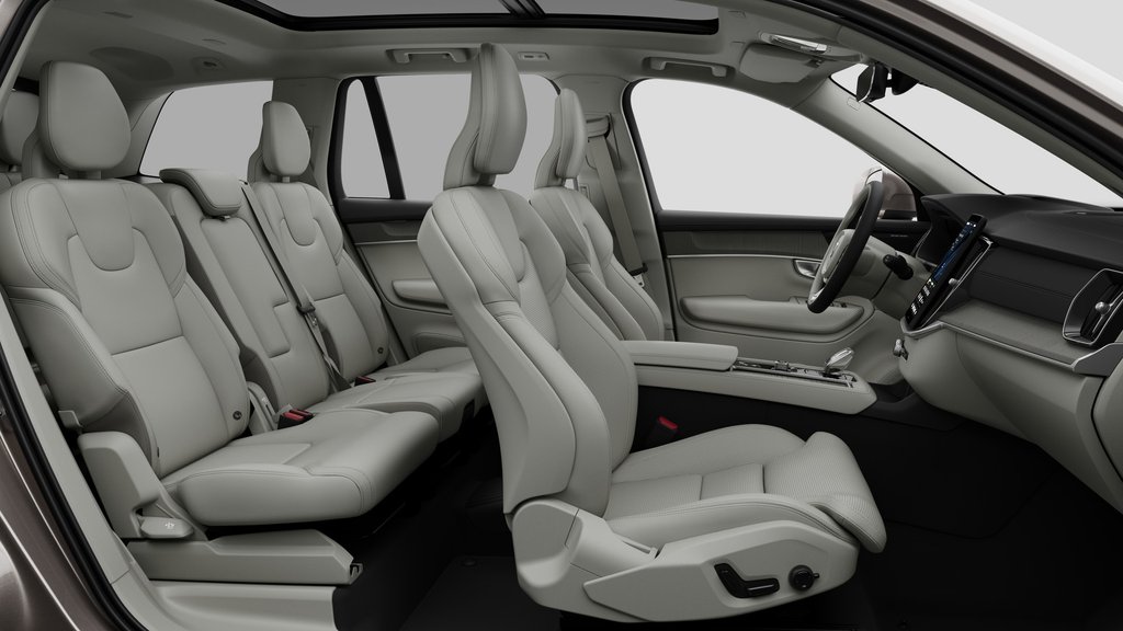 Volvo XC90 Plug-in hybrid Ultra 7-Seater (Bright Theme) 2027 à Laval, Québec - 13 - w1024h768px