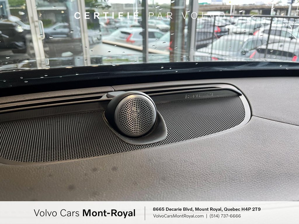 2021 Volvo XC90 R-Design T6 in Laval, Quebec - 14 - w1024h768px