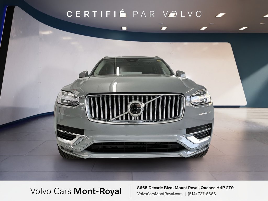 Volvo XC90 Plus Bright Theme 2024 à Laval, Québec - 2 - w1024h768px