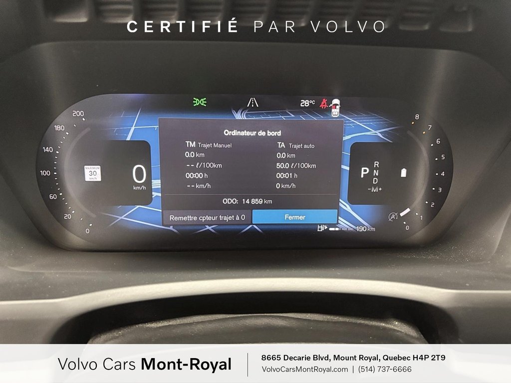Volvo XC90 Core Bright Theme 2024 à Laval, Québec - 12 - w1024h768px
